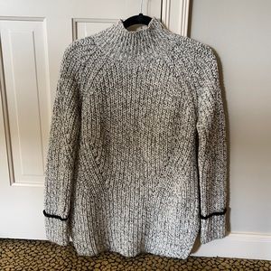 Topshop Turtle Neck. Size medium.